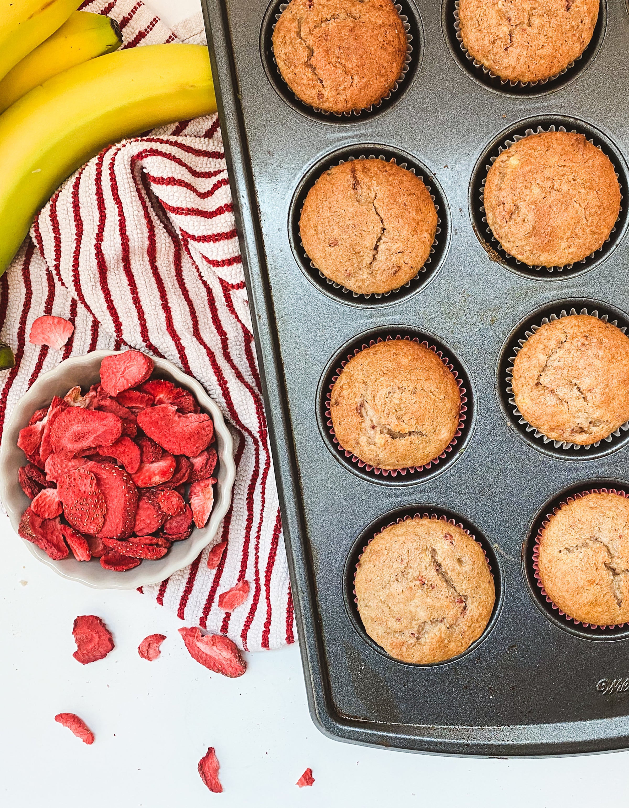 Strawberry Banana Muffins with Thrive Life