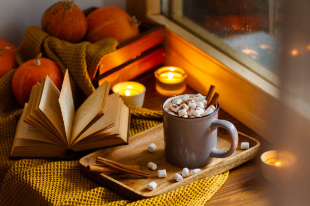 Sip into Autumn: Cozy Warm Drinks for Fall