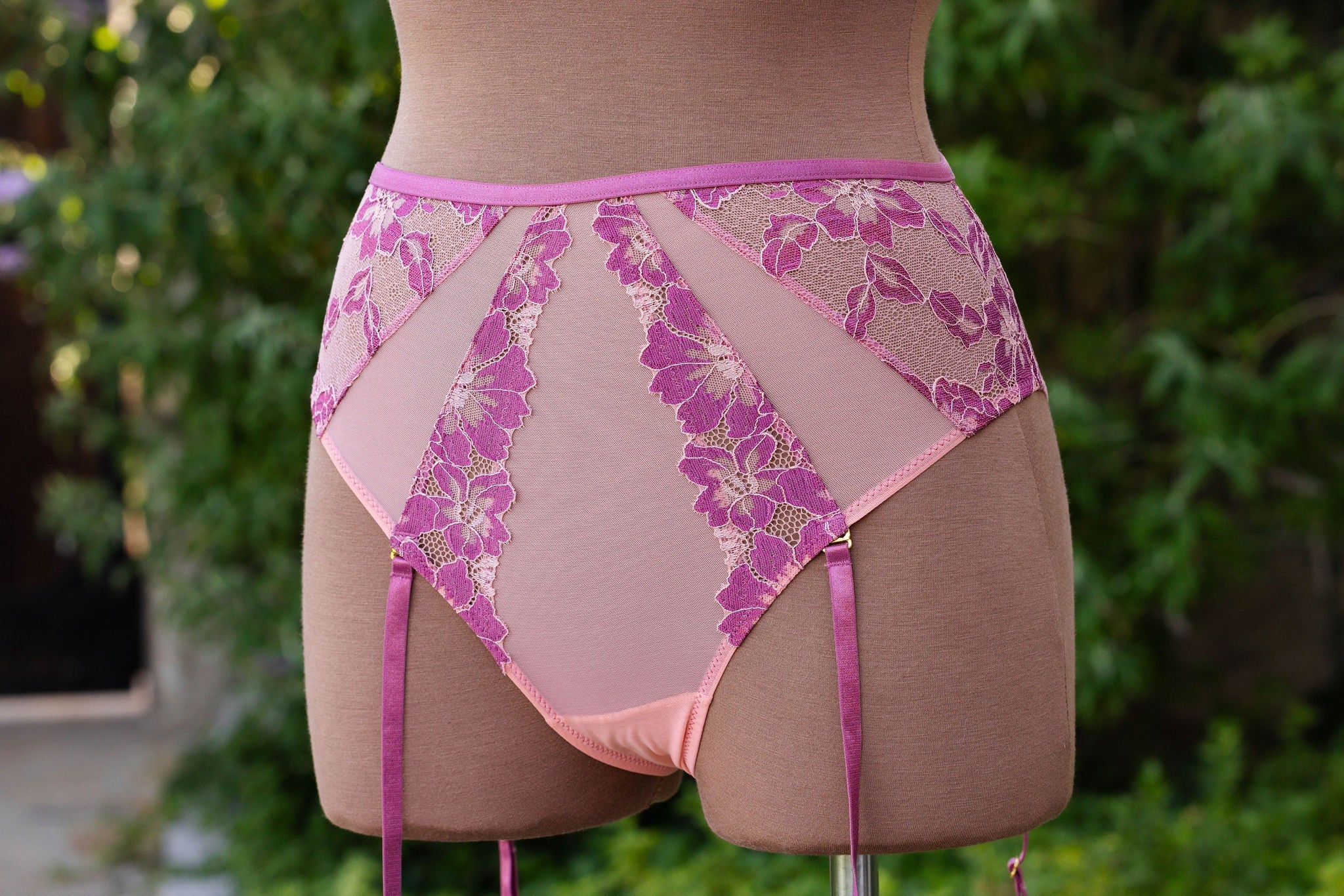 Lace & Mesh High Waist Garter Panty - Raspberry