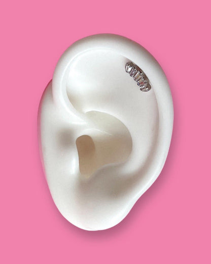 Blaze Curve Zirconia Flat Back Stud