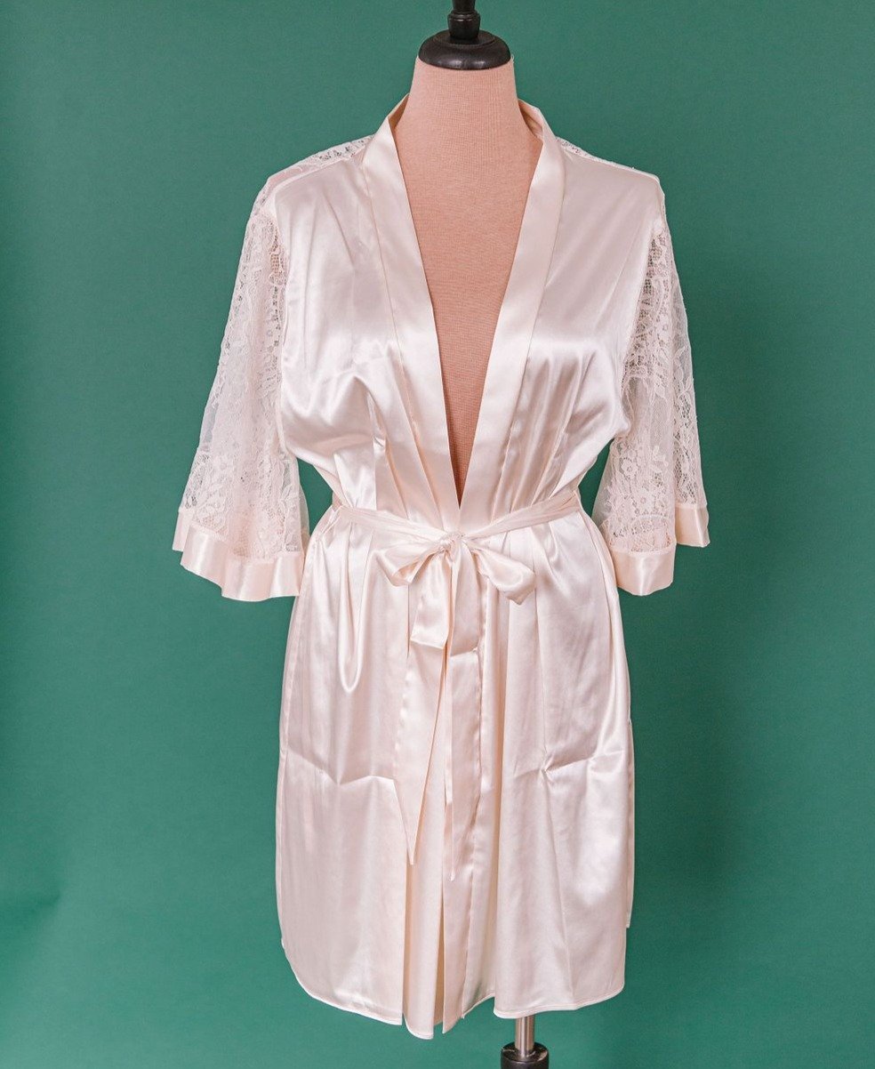 Satin & Eyelash Lace Robe - Champagne