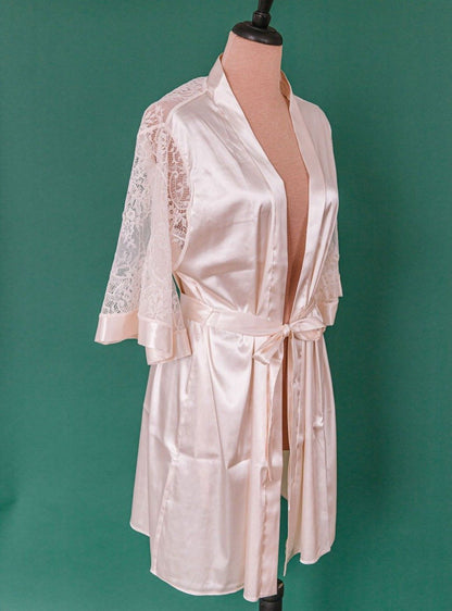 Satin & Eyelash Lace Robe - Champagne